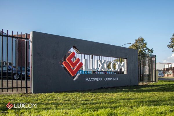 Luxcom_Logo_Pand_HQ-A (3)-51