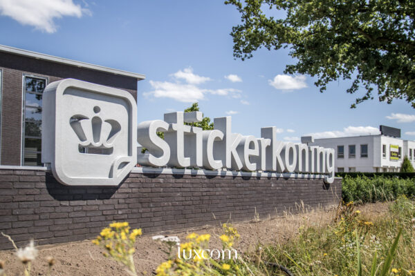 LUXCOM_BETON LOOK XL PAND LOGO_STICKERKONING-A (3)